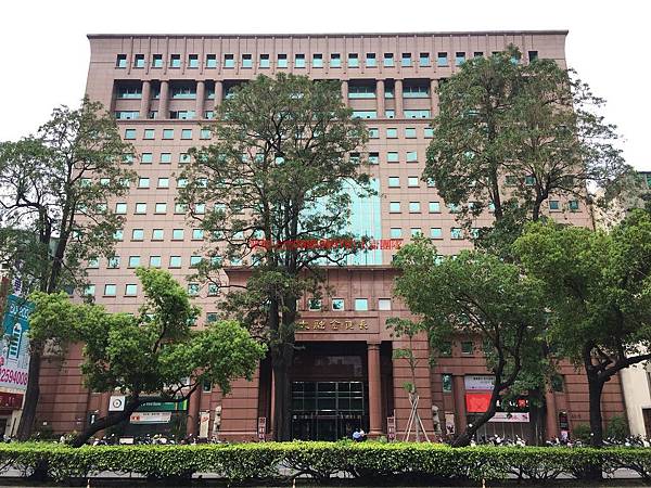 台中市西屯區台灣大道二段910號7樓之7法拍屋 台中市西屯區台灣大道二段910號7樓之7代標代墊