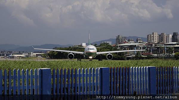 長榮航空 A330-203