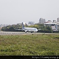 華信航空 ERJ-190-100