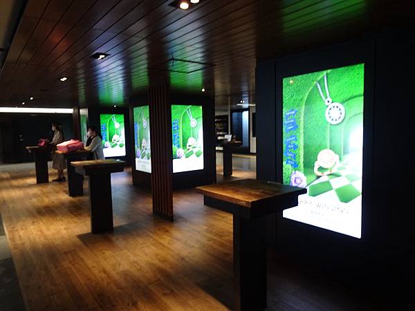 2023春 一個人的東京女子行 Day4-2 (銀座)UNI 2023春 一個人的東京女子行 Day4-2 (銀座)UNI