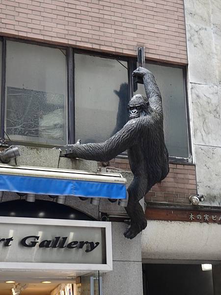 2023春 一個人的東京女子行 Day4-2 (銀座)UNI 2023春 一個人的東京女子行 Day4-2 (銀座)UNI