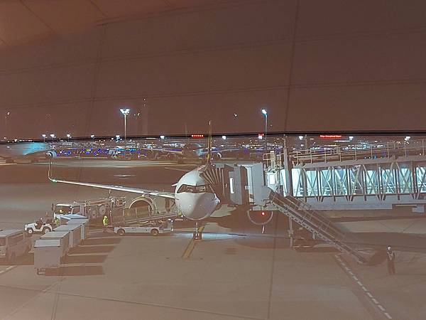 2024春 獨旅東京舞台劇行 Day1-1 搭乘虎航紅眼班機 2024春 獨旅東京舞台劇行 Day1-1 搭乘虎航紅眼班機