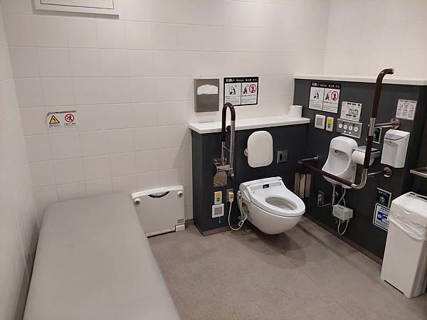 2024春 獨旅東京舞台劇行 Day1-1 搭乘虎航紅眼班機 2024春 獨旅東京舞台劇行 Day1-1 搭乘虎航紅眼班機