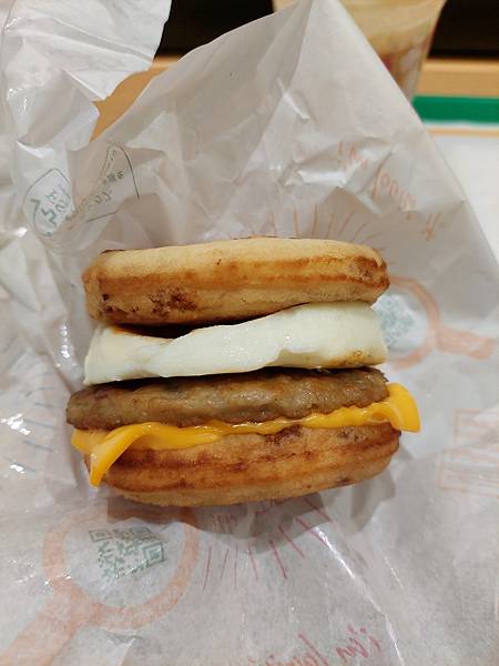 2024春 獨旅東京舞台劇行 Day1-1 搭乘虎航紅眼班機 2024春 獨旅東京舞台劇行 Day1-1 搭乘虎航紅眼班機