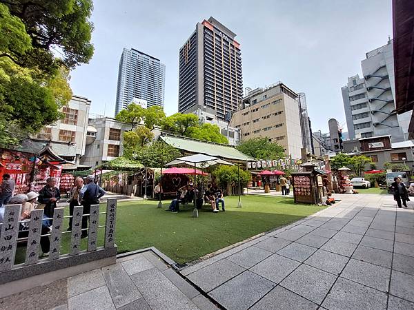 2025春 獨旅大阪舞台劇行 Day6-3 露天神社想不到 2025春 獨旅大阪舞台劇行 Day6-3 露天神社想不到