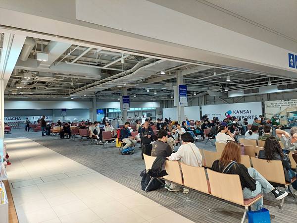 2025春 獨旅大阪舞台劇行 Day7-1 (回台)樂桃延誤 2025春 獨旅大阪舞台劇行 Day7-1 (回台)樂桃延誤