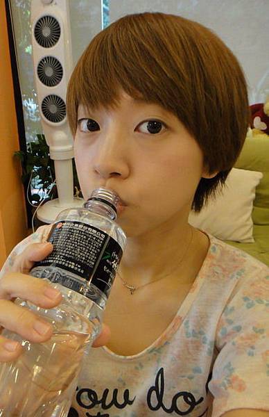 多喝水好處多多 ^^