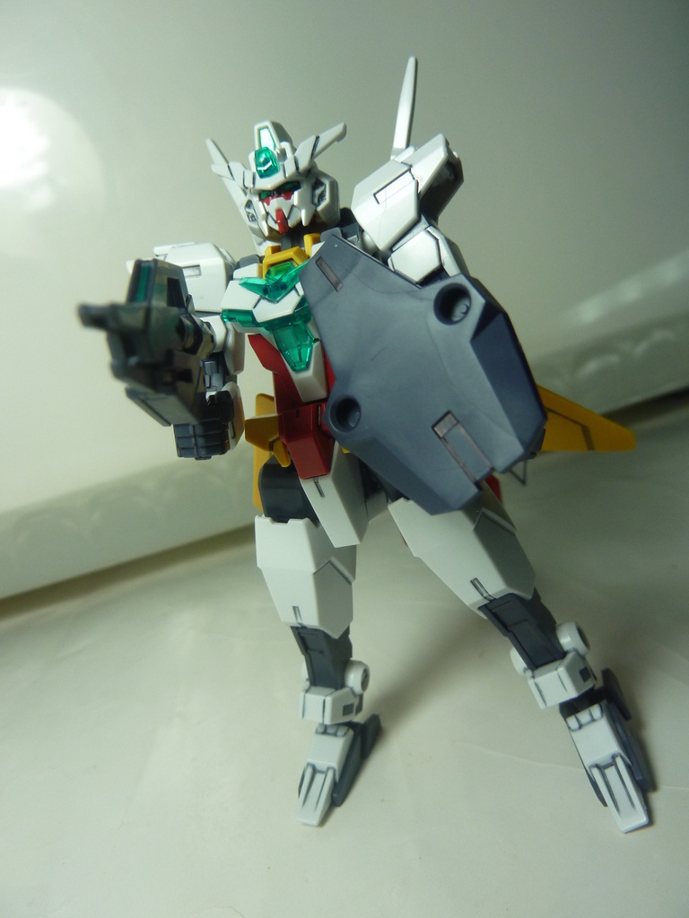 HG Uraven Gundam 天王星7式鋼彈