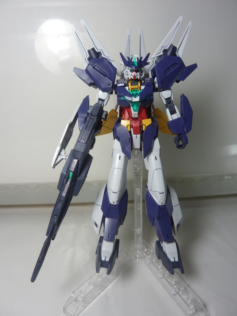 HG Uraven Gundam 天王星7式鋼彈