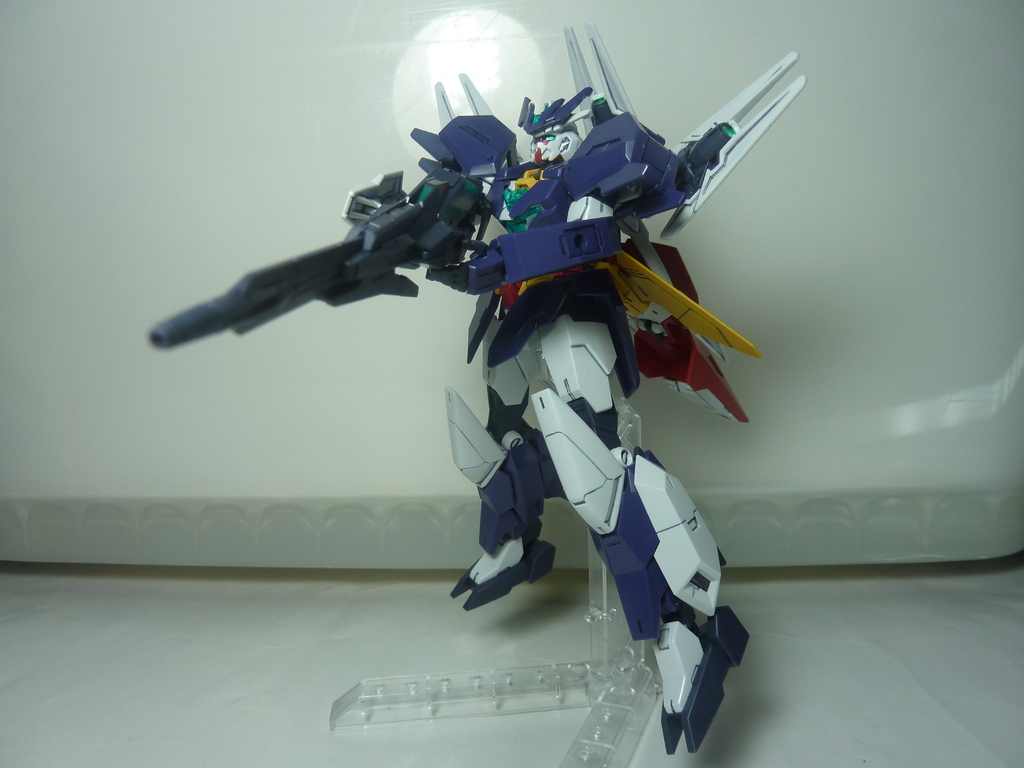 HG Uraven Gundam 天王星7式鋼彈