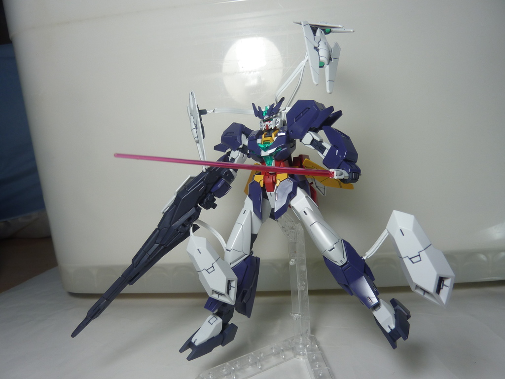 HG Uraven Gundam 天王星7式鋼彈