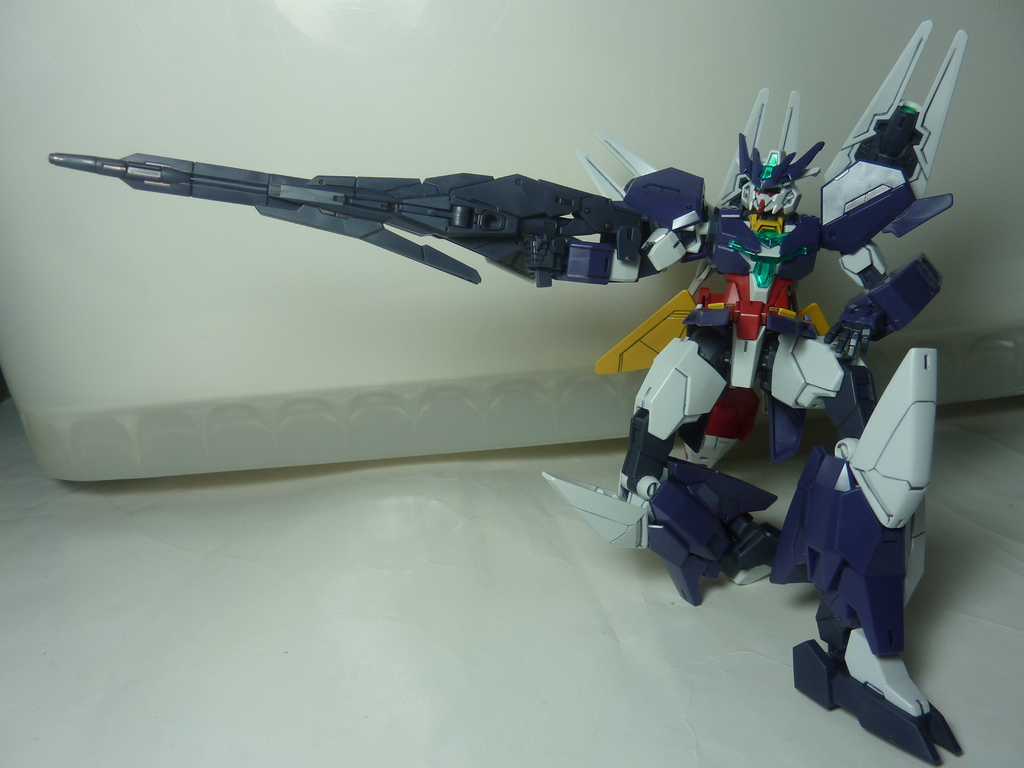 HG Uraven Gundam 天王星7式鋼彈