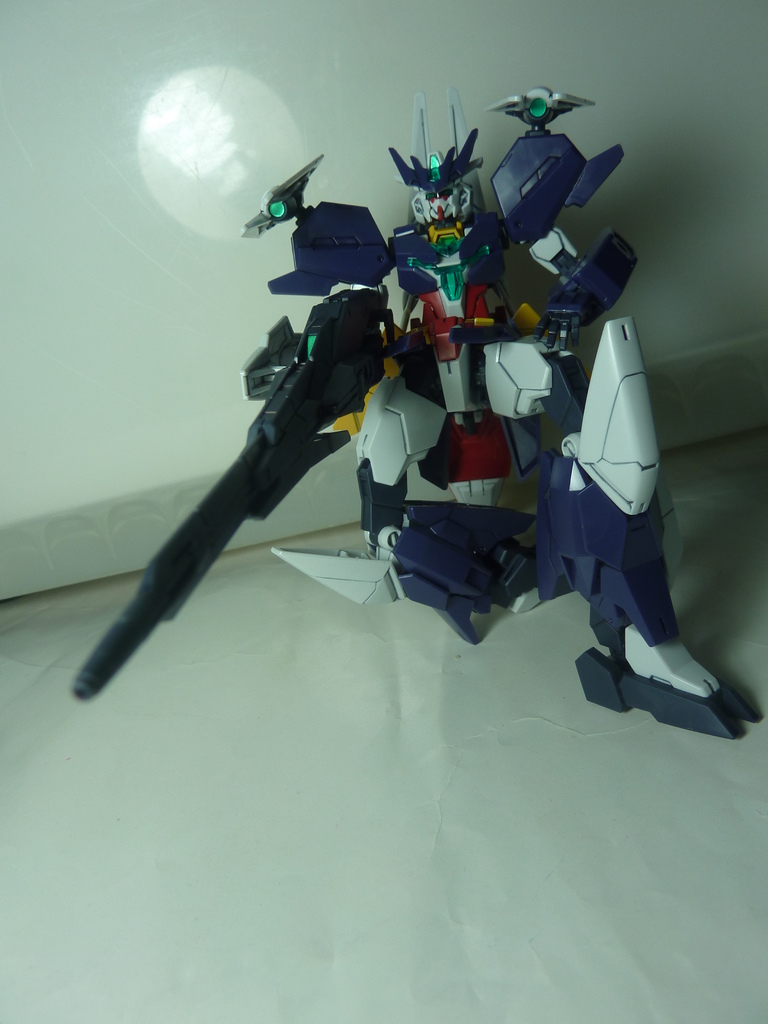 HG Uraven Gundam 天王星7式鋼彈