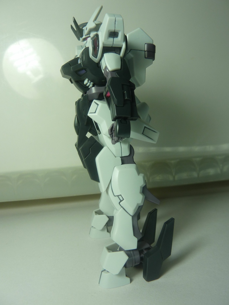 HG Gundam Schwarzette 戰騎鋼彈