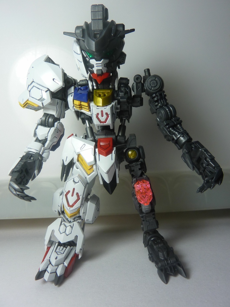 MGSD 獵魔鋼彈 Barbatos