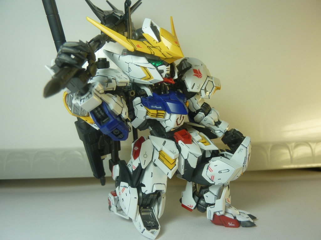 MGSD 獵魔鋼彈 Barbatos