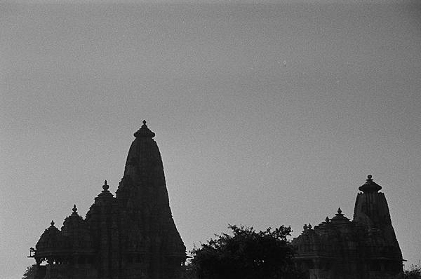 《3-6.卡久拉荷Khajuraho-性廟-6》59550028-2.jpg