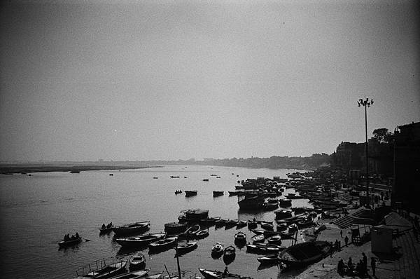 《4-8.瓦拉納西Varanasi-恆河Ganga  River-8》59590011-2.jpg