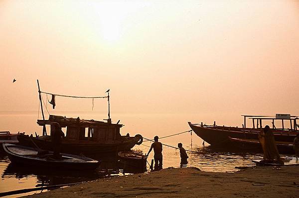 《4-17.瓦拉納西Varanasi-恆河Ganga River-17》60280002-2.jpg