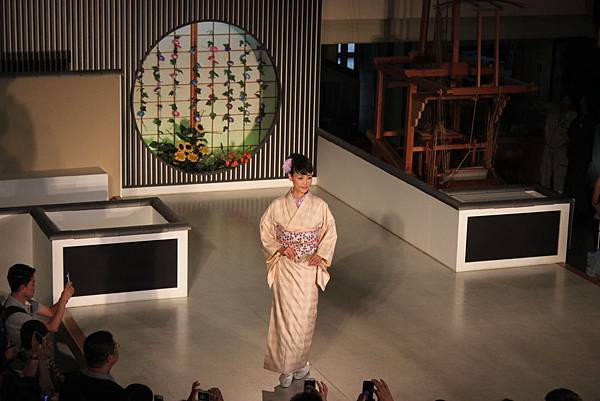 西陣織12.JPG