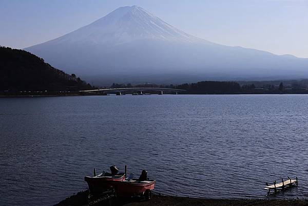 河口湖與富士山14.JPG