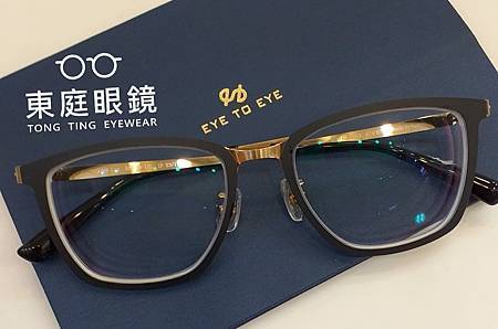 高雄東庭眼鏡~ eye to eye  專利設計時尚單品