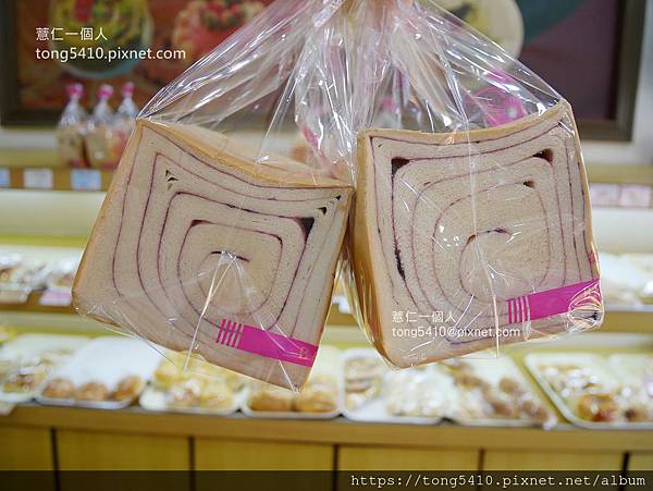 南投 埔里 富美佳傳統藝術麵包 團購美食超綿吐司 口味超多種 但是滿5000才免運 薏仁一個人 痞客邦