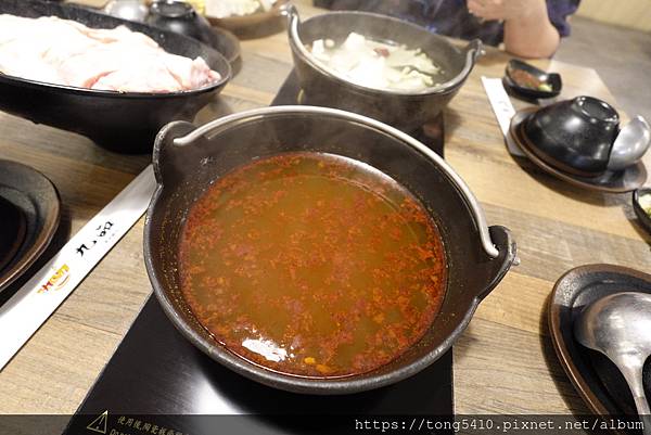 【鹿港火鍋】九品鍋物。蔬菜麵類白飯吃到飽(浪費食物需酌收10