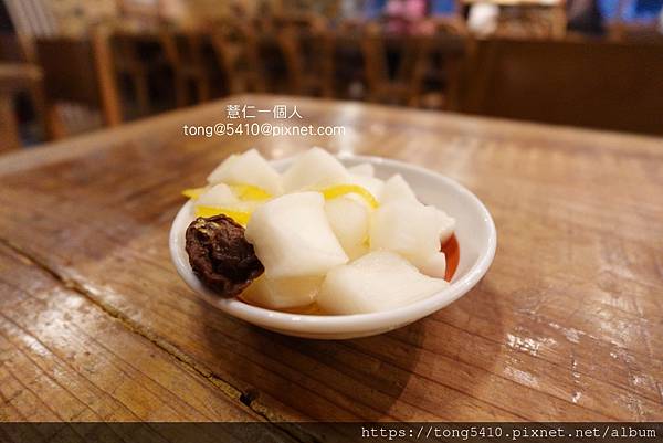 【新北瑞芳】食不厭。隱藏在山城裡的美味一夜干跟貓飯，還有其他