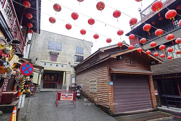 【九份旅遊】九份老街一日遊必吃美食。阿妹茶樓.阿柑姨芋圓.賴