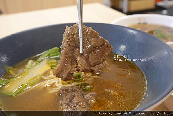 【彰化食記】九初流心脆皮煎餃 九是好初 (彰基醫院對面) 還