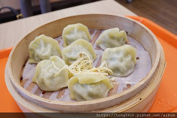 【彰化食記】九初流心脆皮煎餃 九是好初 (彰基醫院對面) 還