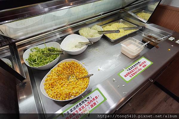 【台南佳里】億品鍋。除了飲料冰淇淋自助區無限暢飲 還有涼麵吃