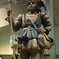 milan aiport statue