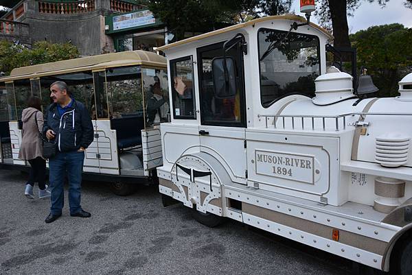 cable car for tour