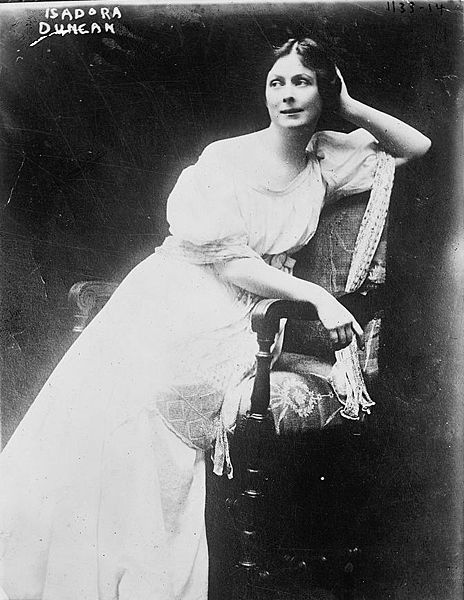 464px-Isadora_Duncan_ggbain_05654.jpg