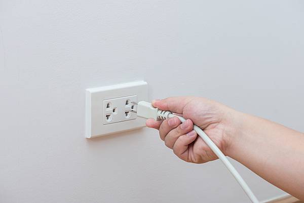 寒流來襲!電暖器vs冷暖空調怎麼選?
