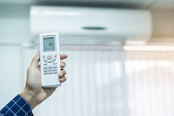 寒流來襲!電暖器vs冷暖空調怎麼選?