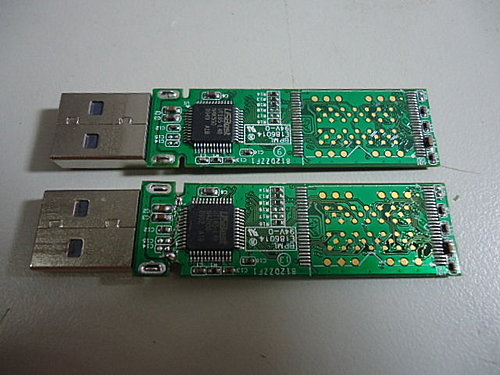 A Data威剛c801 2gb隨身碟 前天晚上送來做隨身碟電路板的接補 接補過程中發現有零件在撞斷時損壞 已經通知客戶要提供相同型號的隨身碟做借料維修 新北市永和區 連小姐 借料維修 現場救援 記憶卡 Usb隨身碟 隨身硬碟 外接硬碟 硬碟 智慧型手機 平板電腦