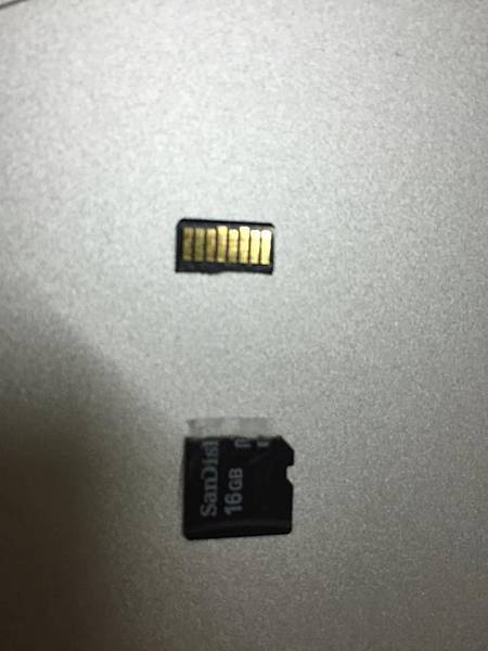 SanDisk Micro SDHC 16GB