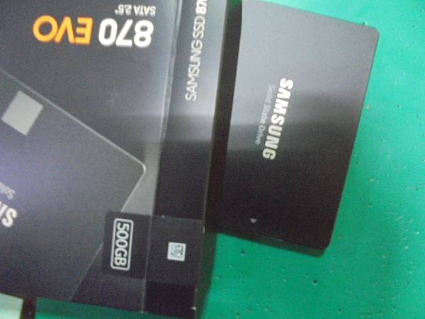 【硬碟對拷】SAMSUNG三星500GB固態硬碟870 EV
