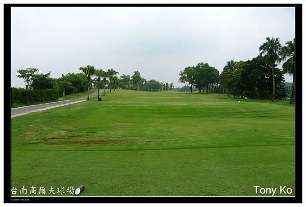 台南高爾夫球場 IN 第10洞 PAR4 406碼 難度14.JPG