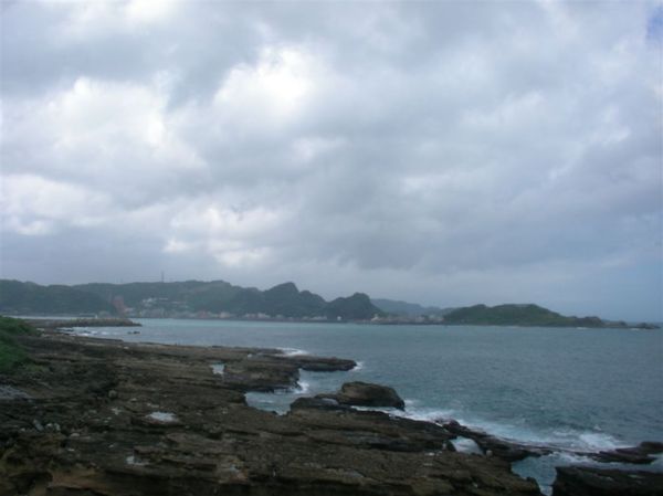 海邊白雲