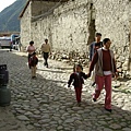 Going to school! @ Ollantaytambo