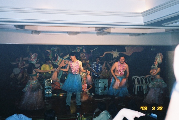 2003_03_Philippines_Manila_Traditional Dance 菲律賓馬尼拉傳統舞蹈.JPG