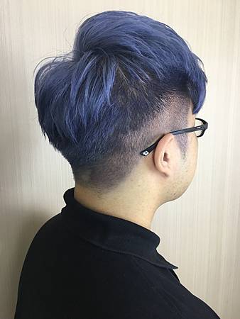 台北車站/染髮/Mavi Hair Designers/剪/燙/染/接/男生染髮/玫瑰藍灰