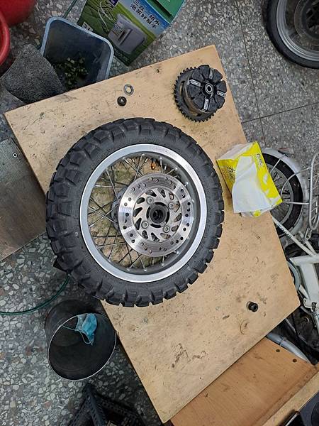 LINE_ALBUM_202286_220806_50 LINE_ALBUM_202286_220806_50