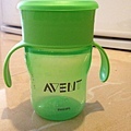 Avent 唇控杯