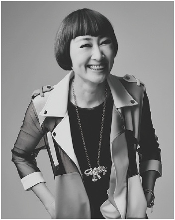 Sandy 形象照 Sandy 形象照