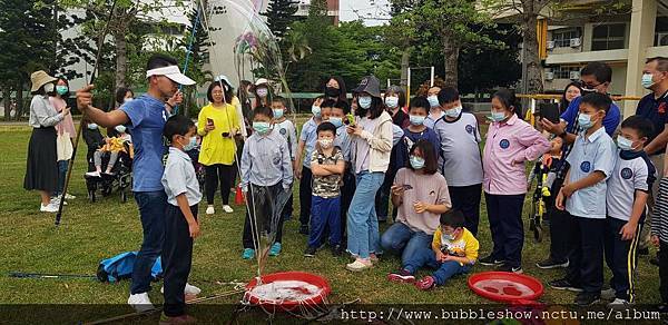 台中市啟聰學校兒童節泡泡派對活動 泡泡表演